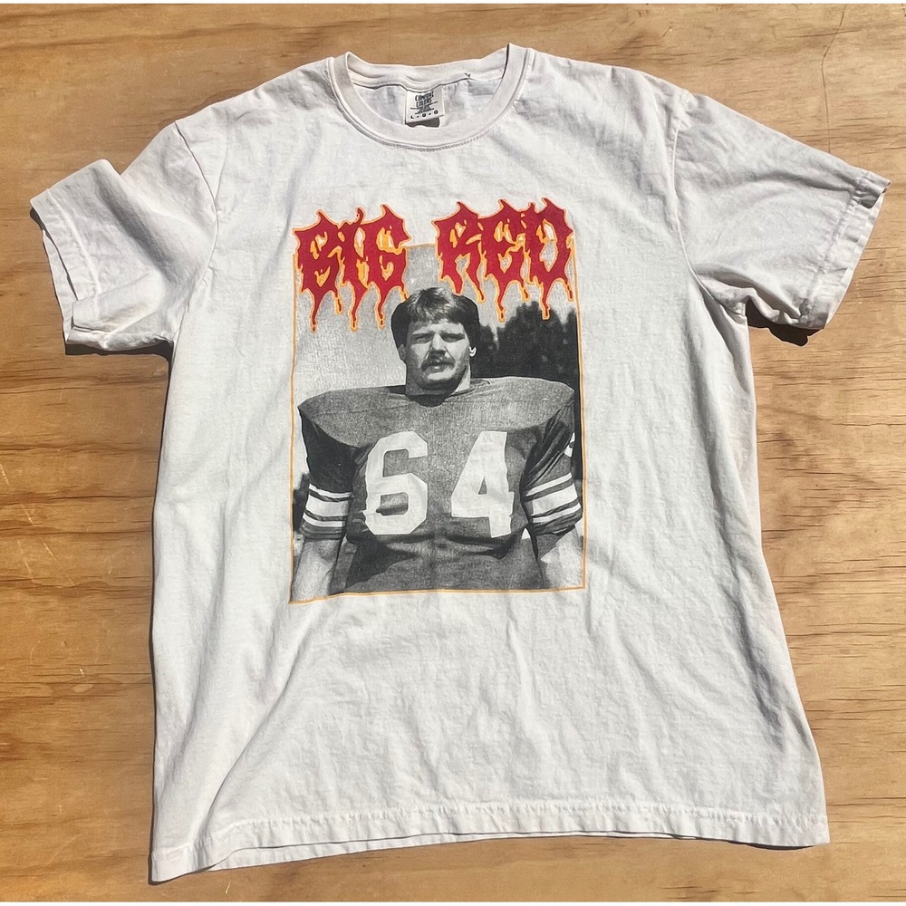Comfort Colors Big Red Football Graphic T-Shirt Mens Large White Heavyweight Tee